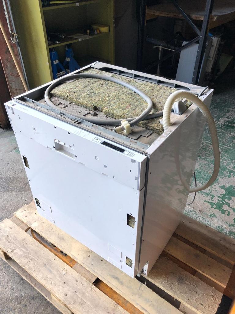 integrated dishwasher lamona